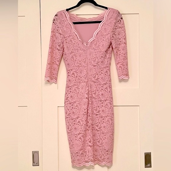 Beautiful pink lace dress. - Picture 2 of 8